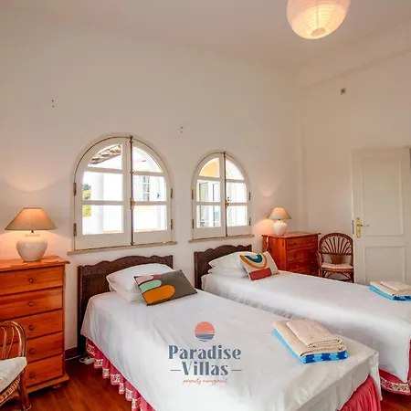 Villa 7 Bedrooms, Main House, And Private Pool
